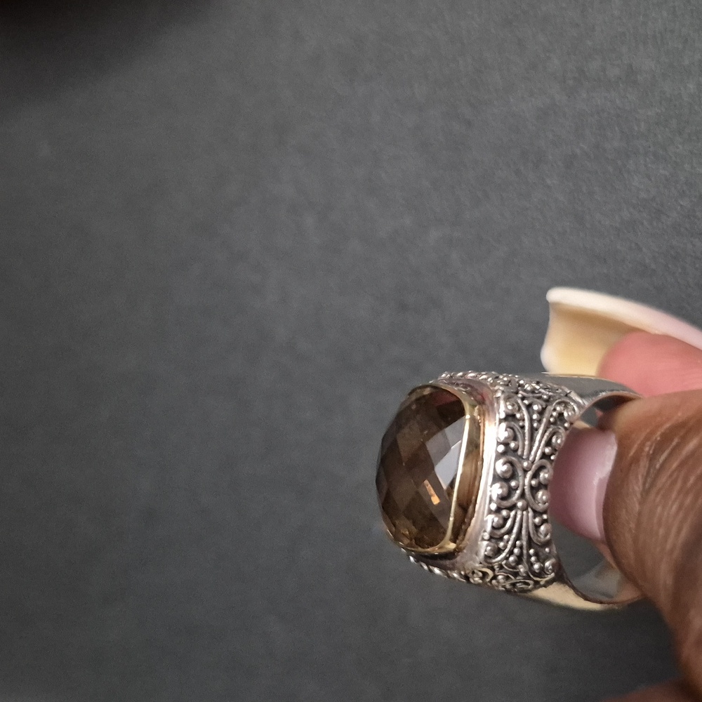 Sterling Silver And 14k Gold Smoked Topez Ring. - Picture 6 of 9